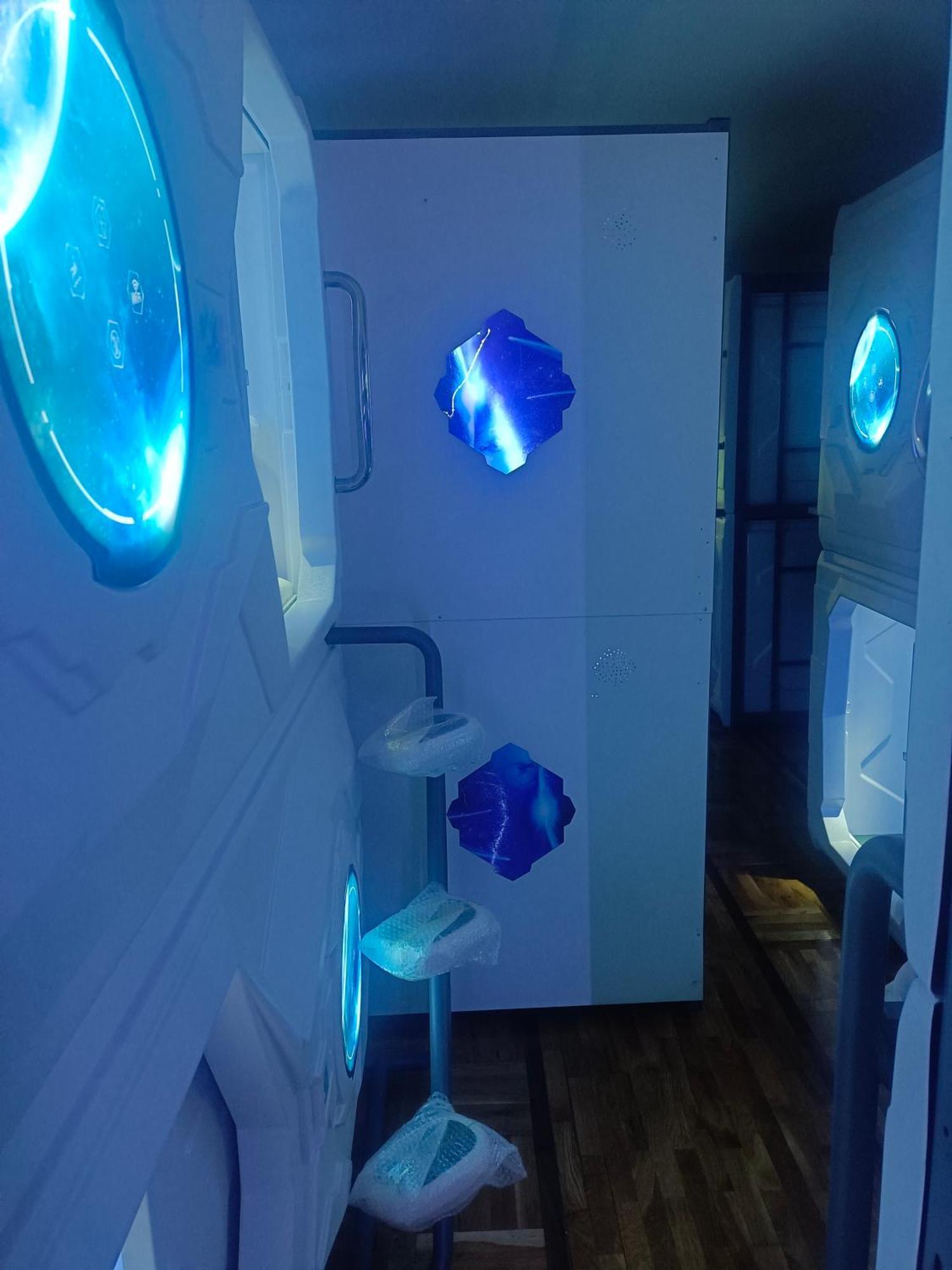 Panda Victor Space Capsule Hostel-Neo Nomad Beograd Bagian luar foto